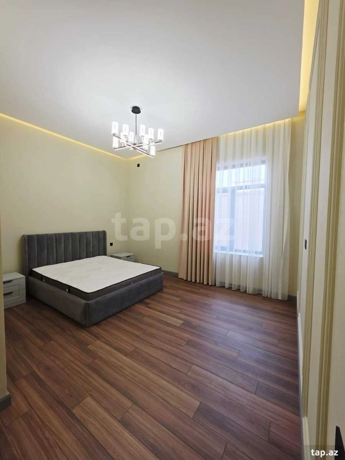 Satılır 4 otaqlı həyət evi