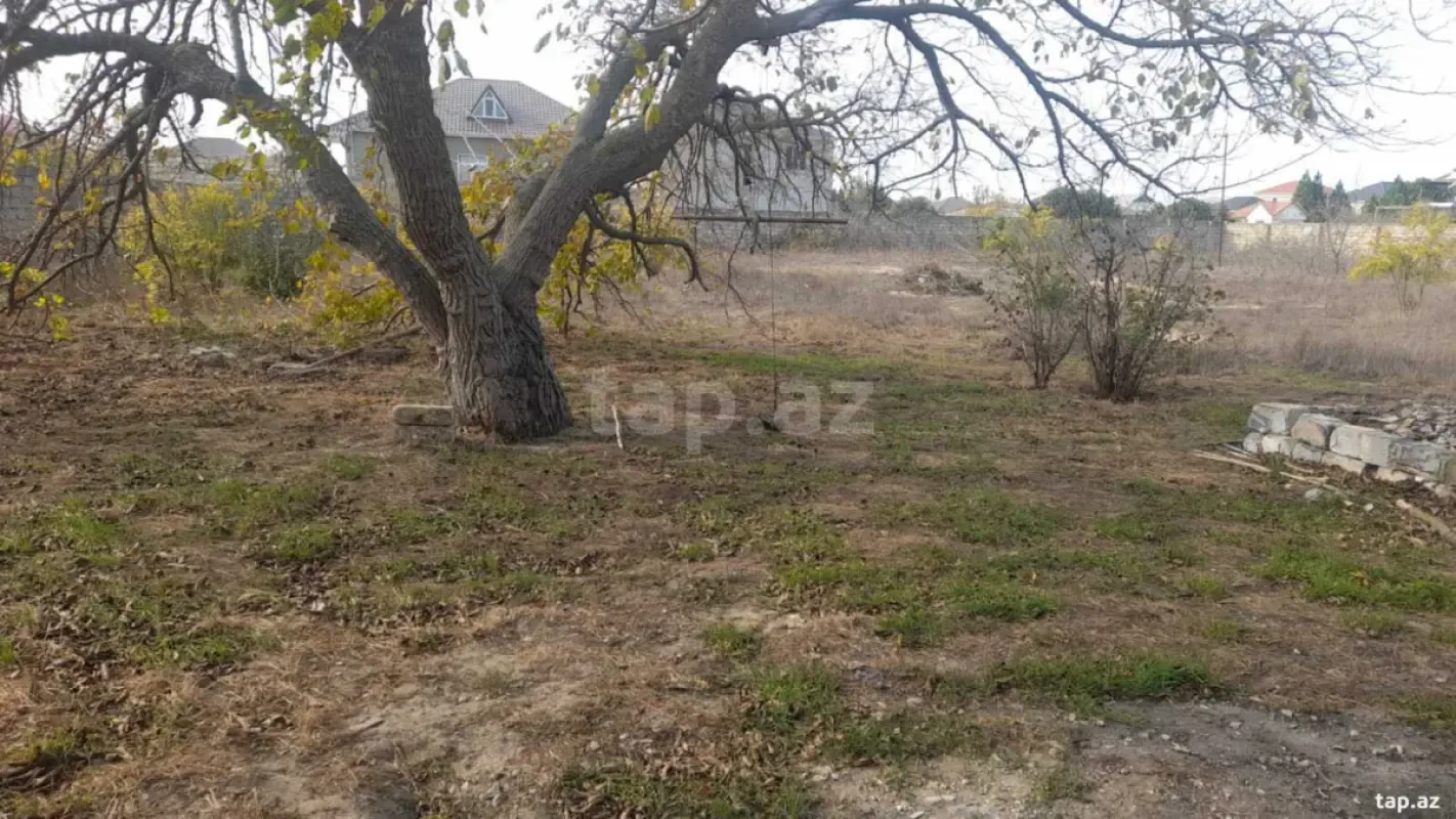 Satılır 3 otaqlı həyət evi 2500 m²