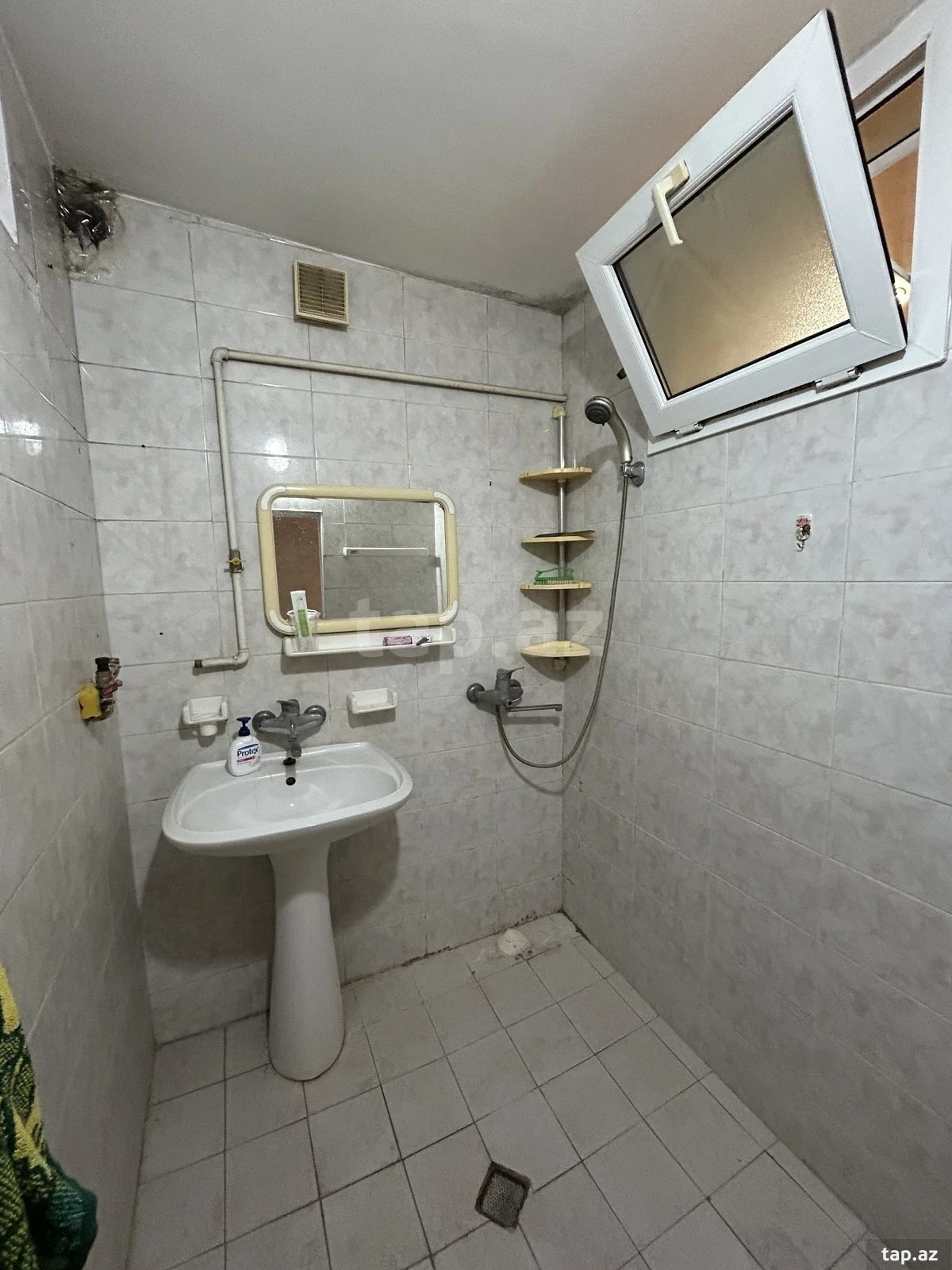 Kirayə verilir 3 otaqlı mənzil 75 m²