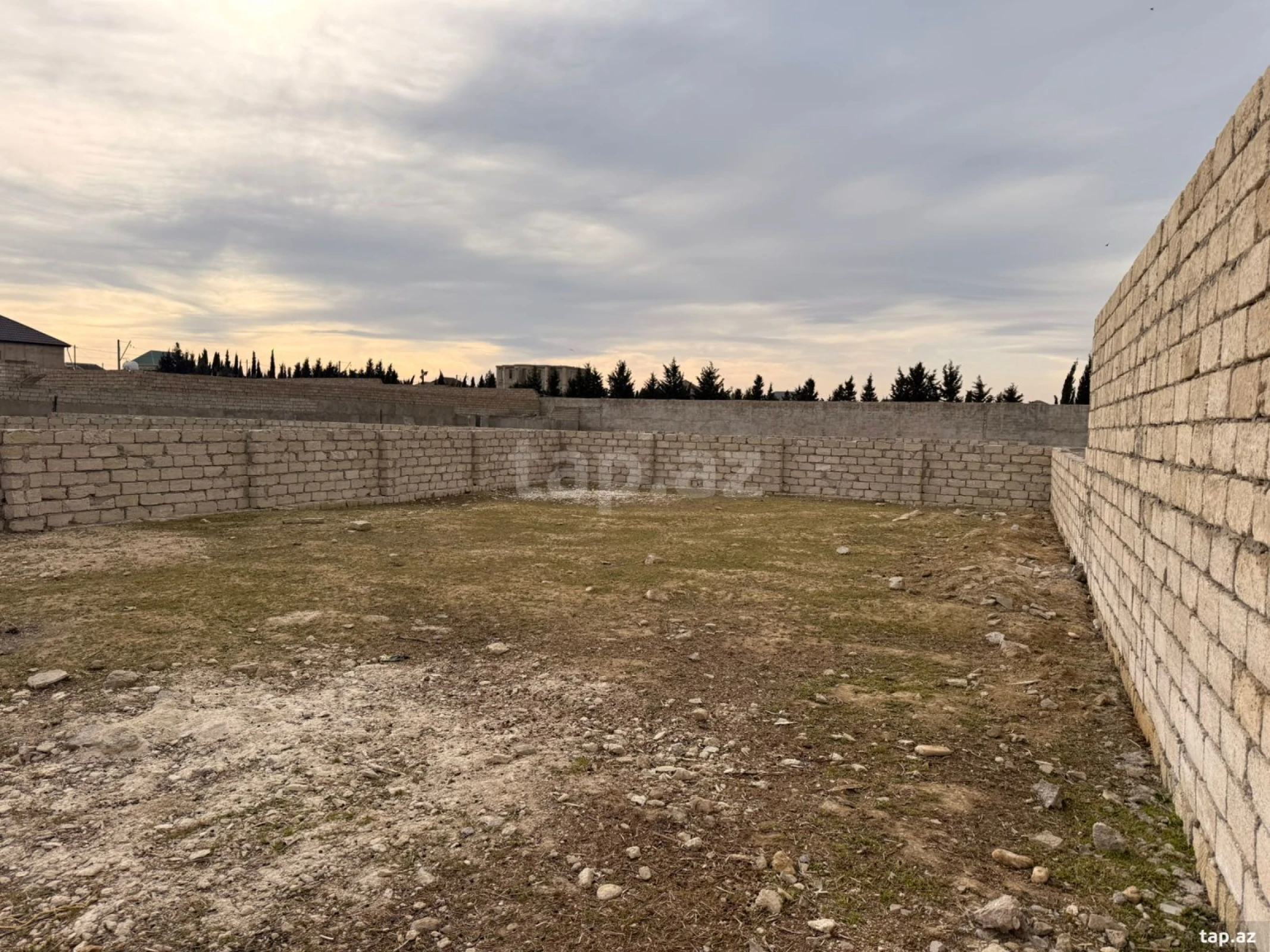 Satılır torpaq sahəsi