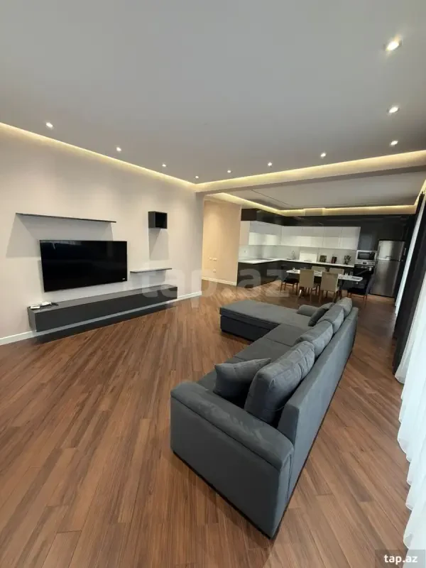 Kirayə verilir 2 otaqlı yeni tikili 160 m²