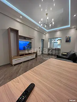 Kirayə verilir 3 otaqlı yeni tikili 72.2 m²