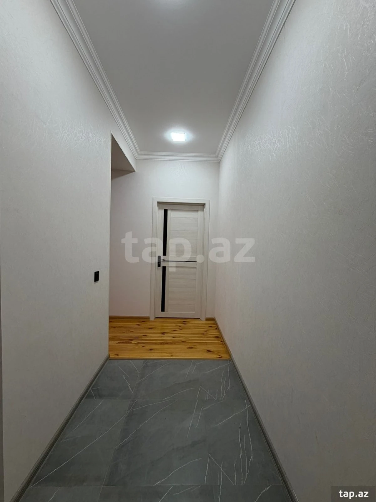 Satılır 2 otaqlı yeni tikili 54 m²