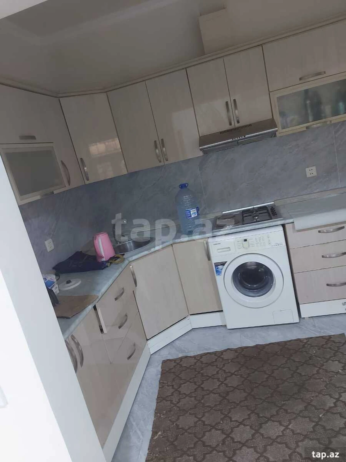 Kirayə verilir 2 otaqlı həyət evi 65 m²