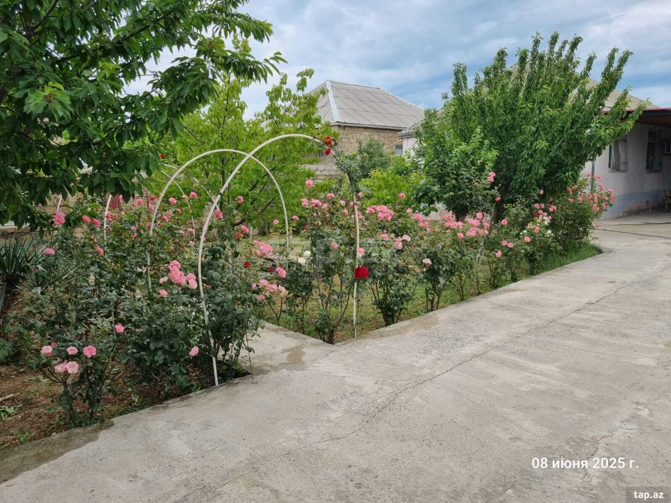 Satılır 3 otaqlı həyət evi 90 m²