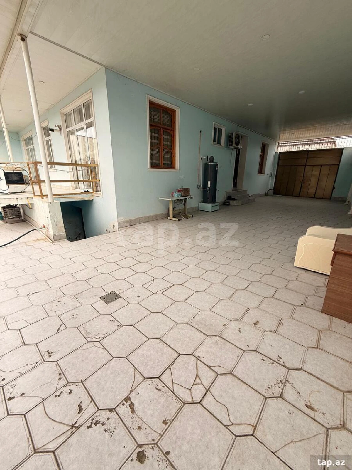 Kirayə verilir 5 otaqlı həyət evi