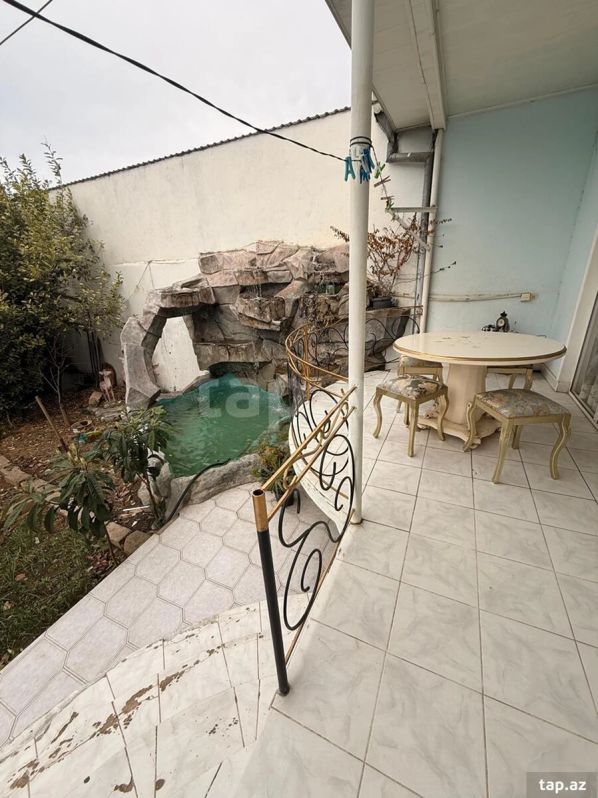 Kirayə verilir 5 otaqlı həyət evi