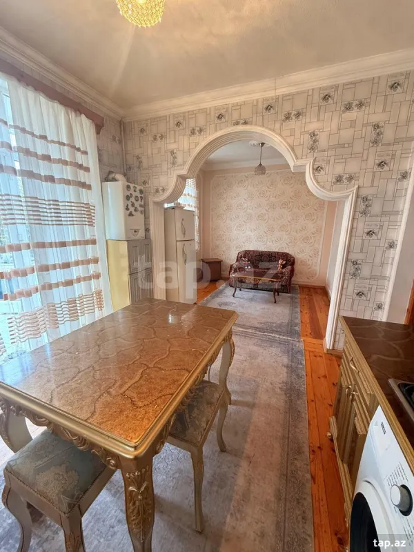 Kirayə verilir 5 otaqlı həyət evi