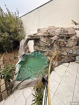 Kirayə verilir 5 otaqlı həyət evi