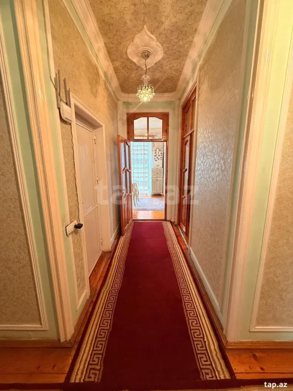 Kirayə verilir 5 otaqlı həyət evi