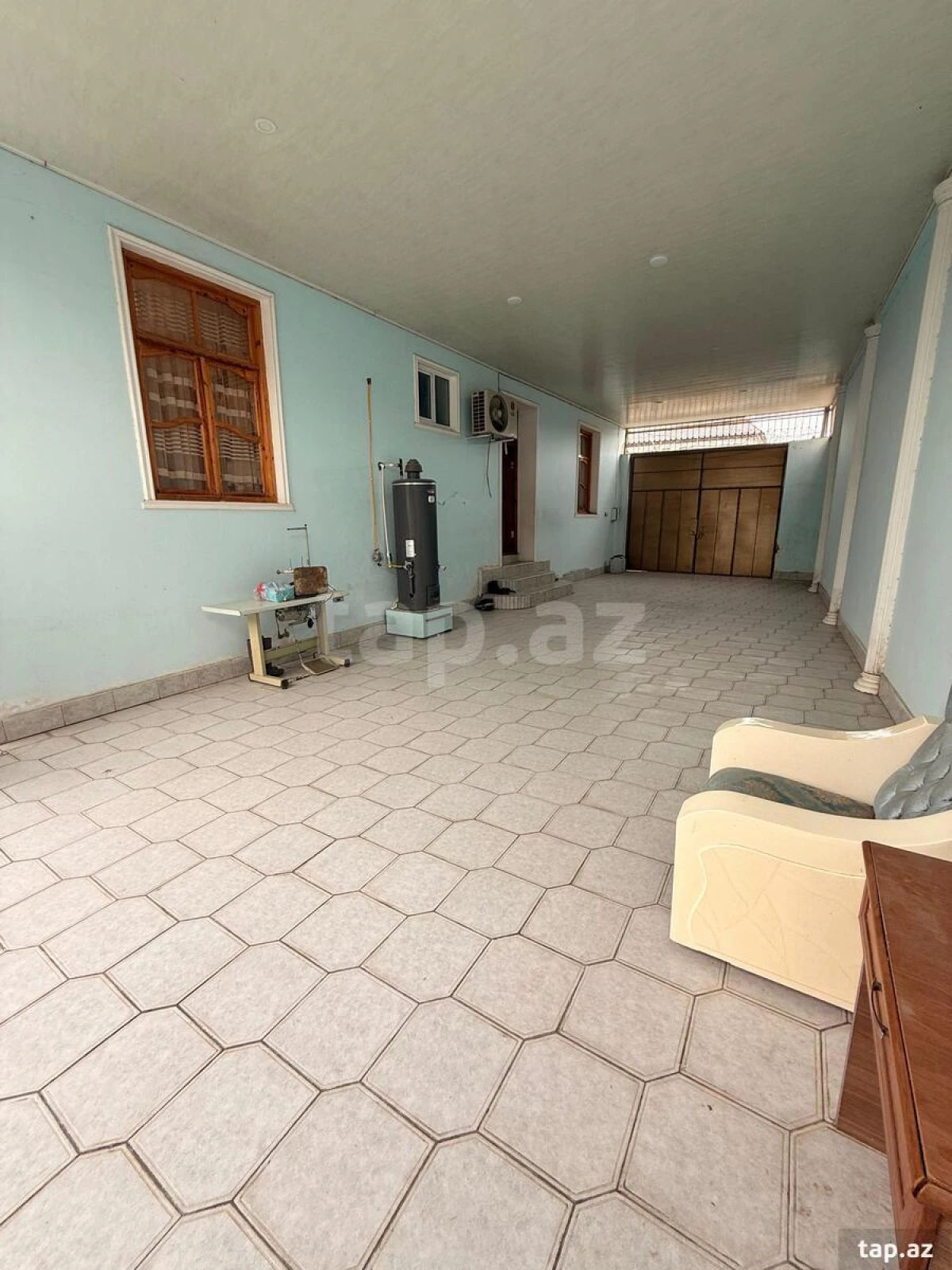 Kirayə verilir 5 otaqlı həyət evi