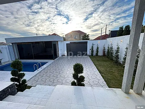 Kirayə verilir 3 otaqlı həyət evi