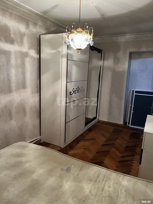 Kirayə verilir 3 otaqlı mənzil 100 m²