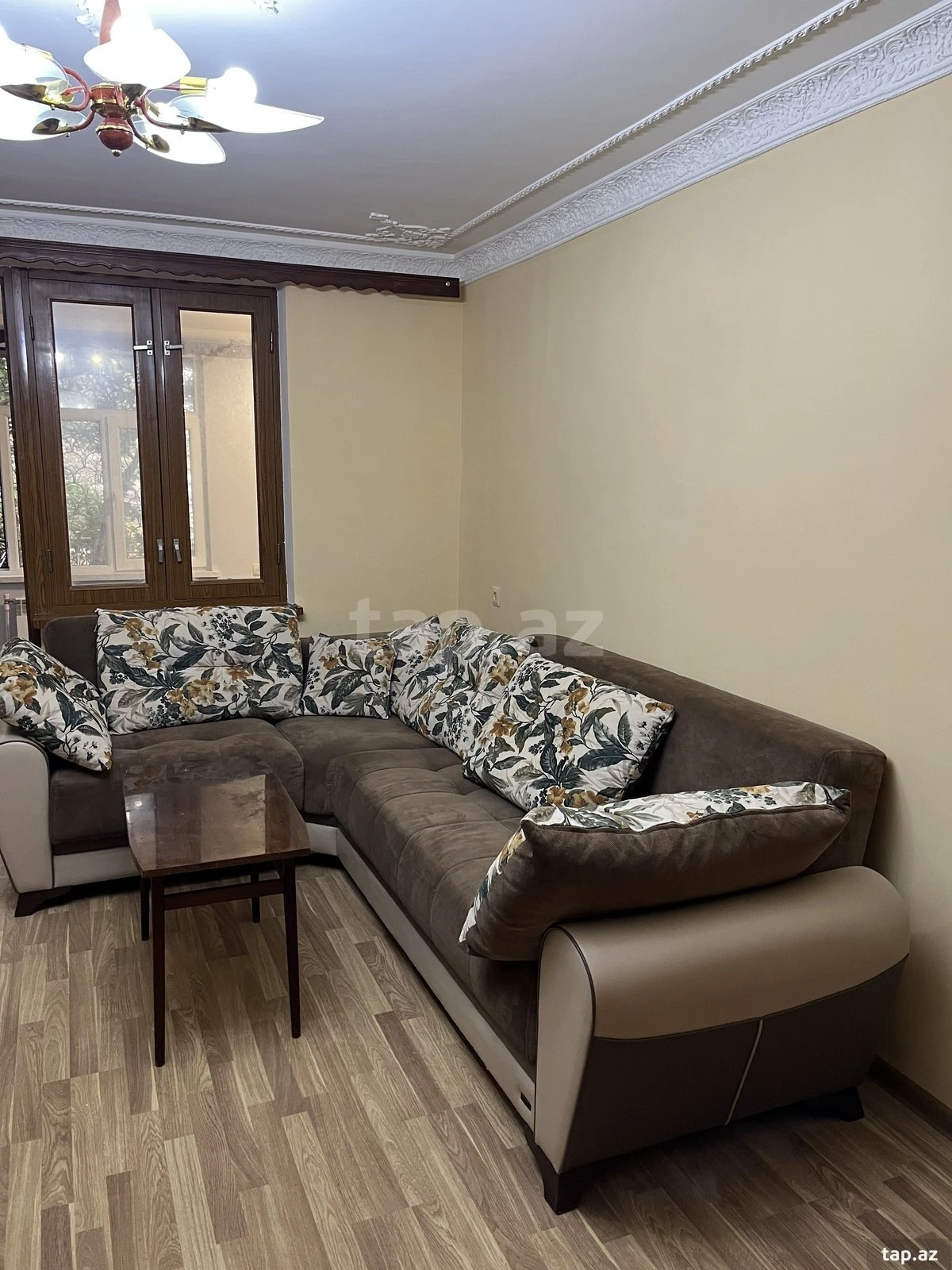 Kirayə verilir 3 otaqlı mənzil 100 m²
