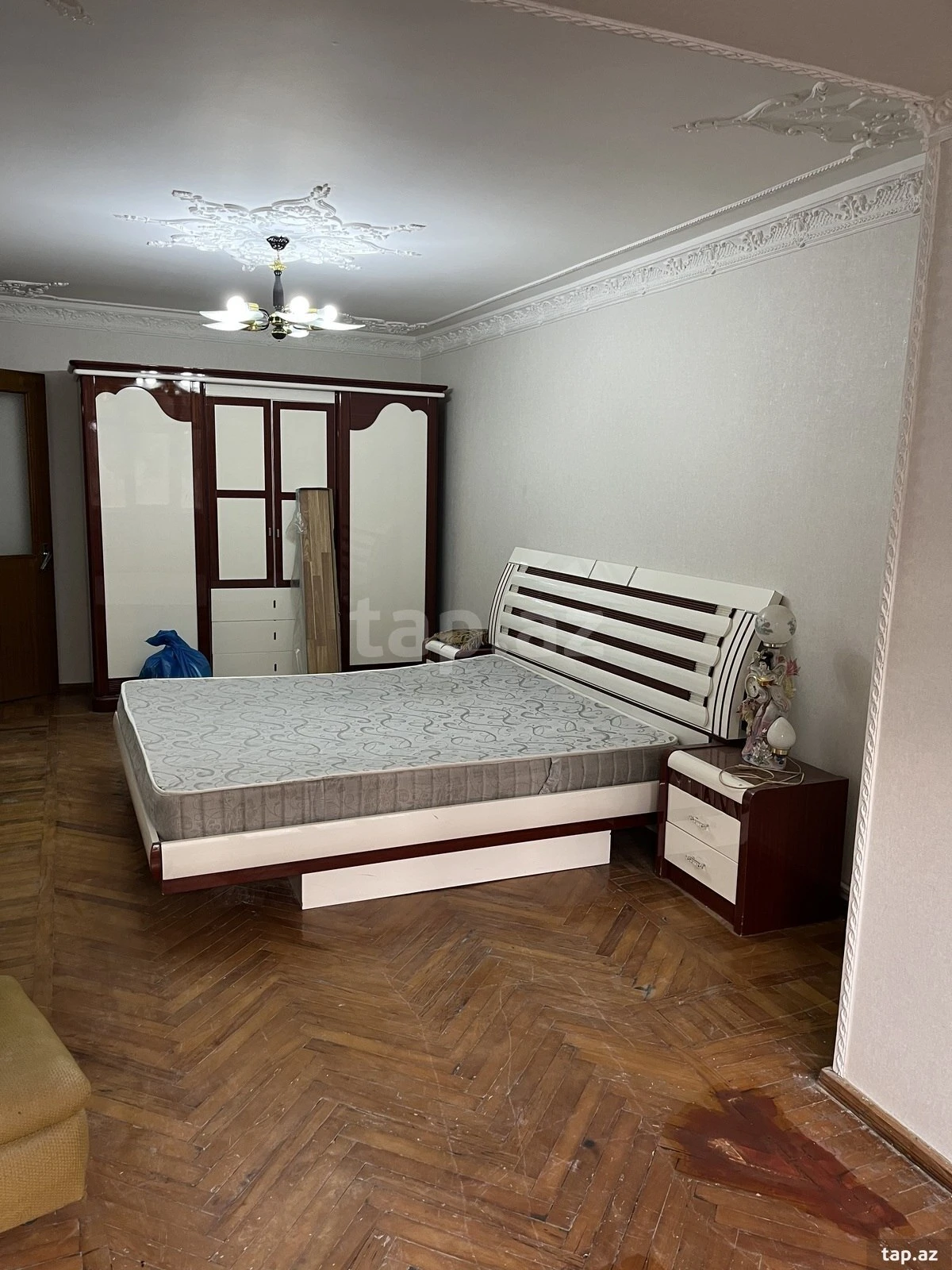 Kirayə verilir 3 otaqlı mənzil 100 m²