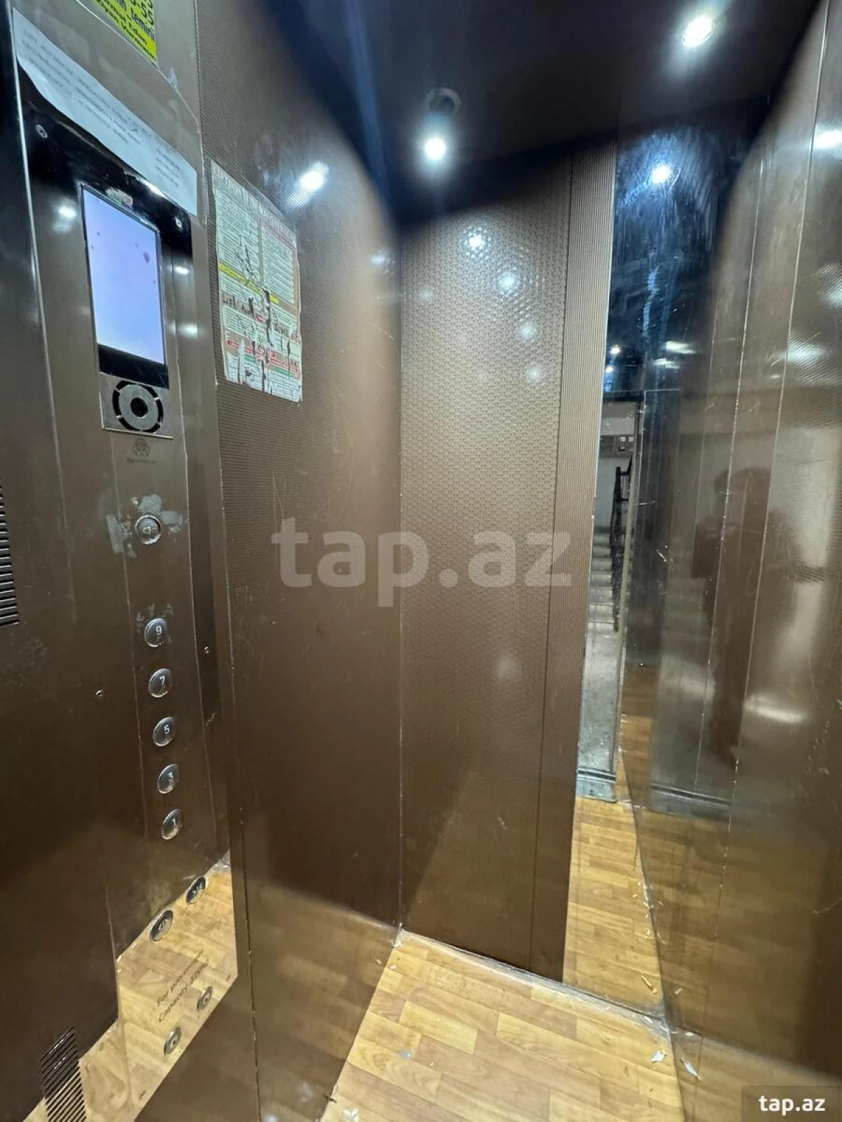 Satılır 4 otaqlı mənzil 100 m²