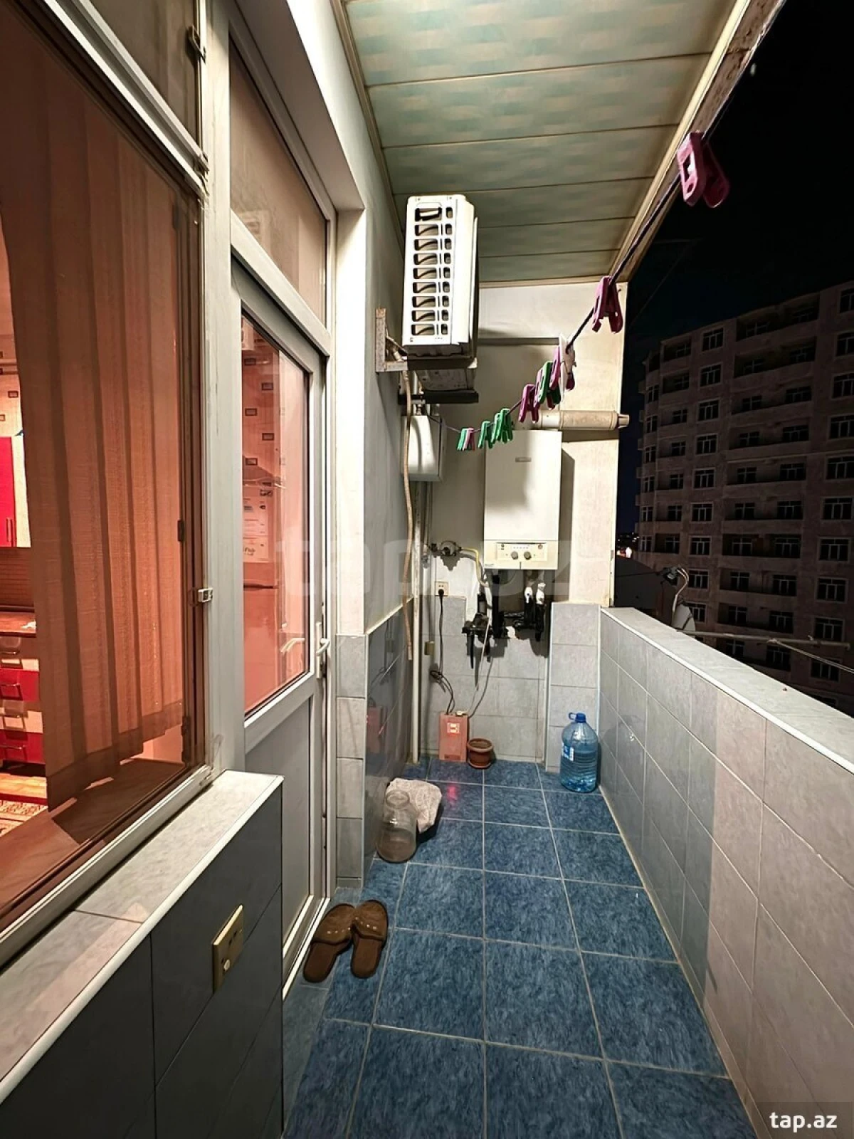 Kirayə verilir 2 otaqlı yeni tikili 65 m²