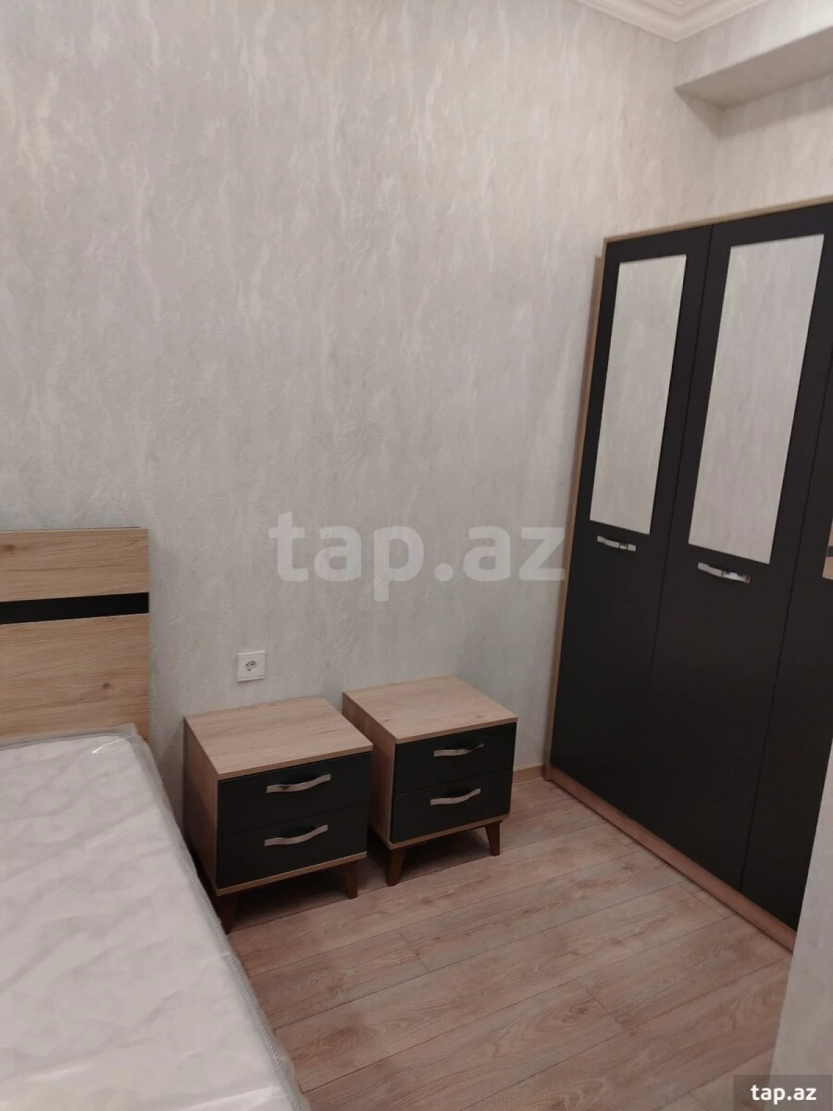 Kirayə verilir 3 otaqlı yeni tikili 85 m²