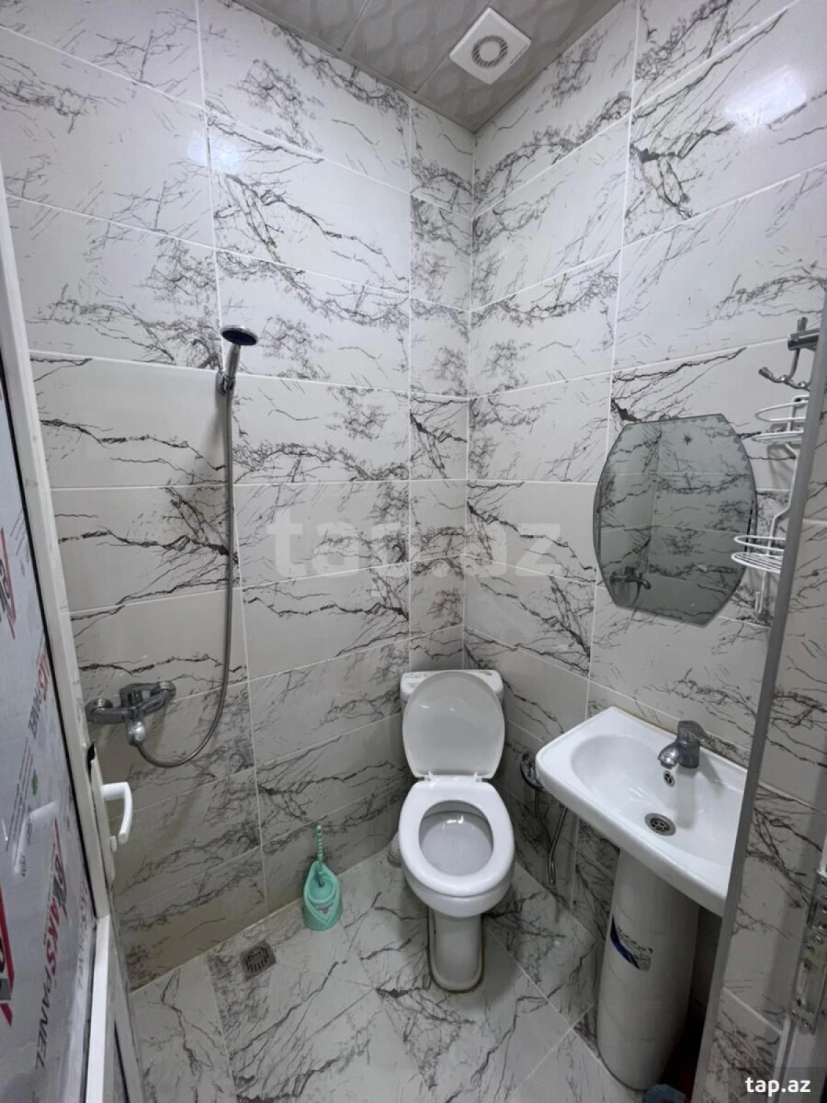 Kirayə verilir 2 otaqlı yeni tikili 65 m²