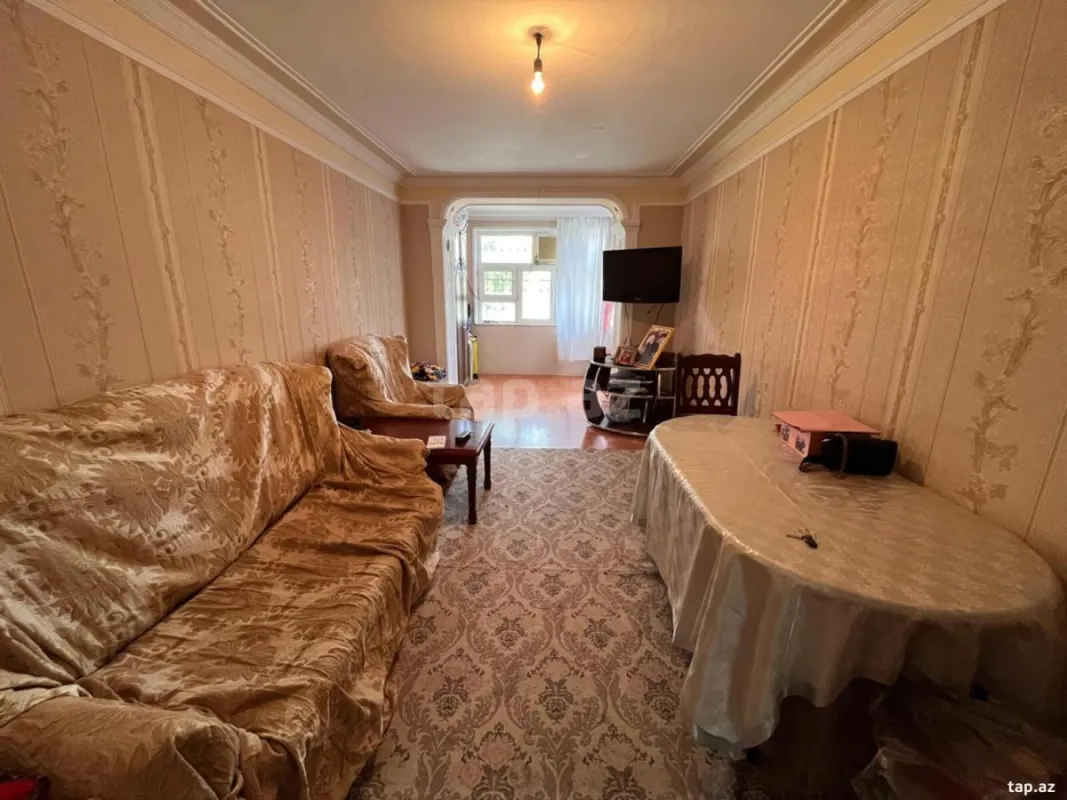 Kirayə verilir 2 otaqlı mənzil 52 m²