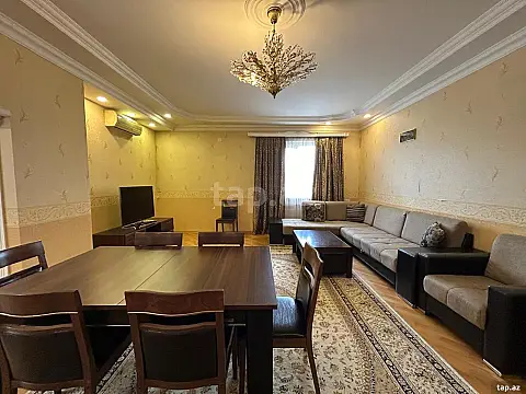 Satılır 3 otaqlı yeni tikili 145 m²