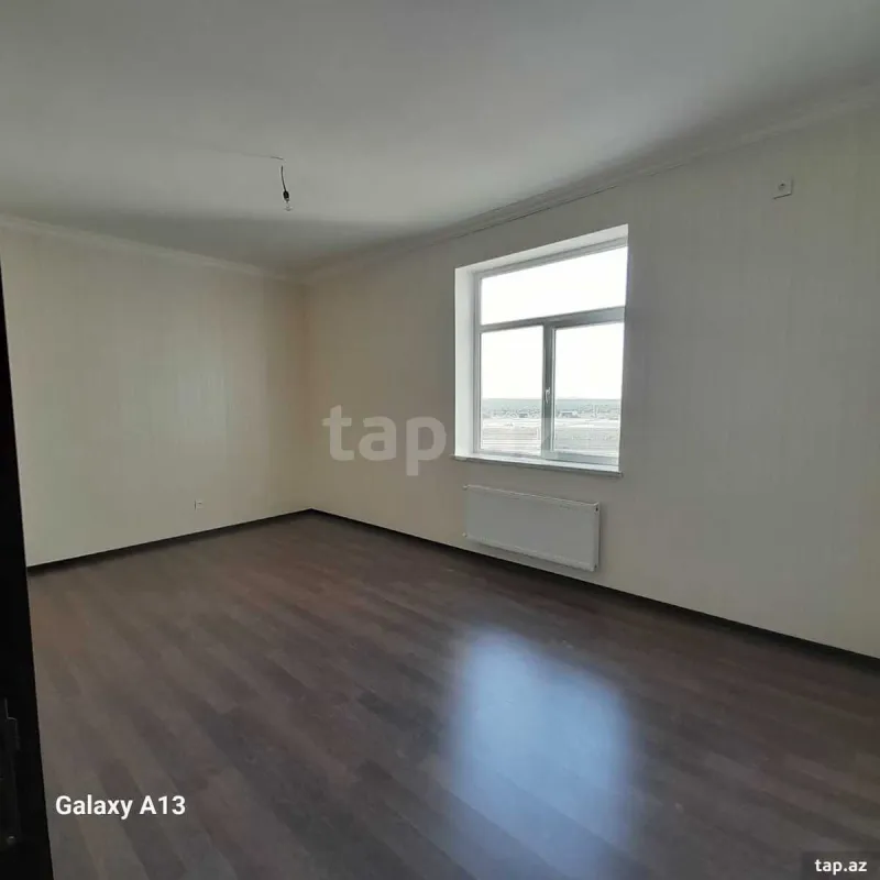 Satılır 3 otaqlı yeni tikili 77 m²
