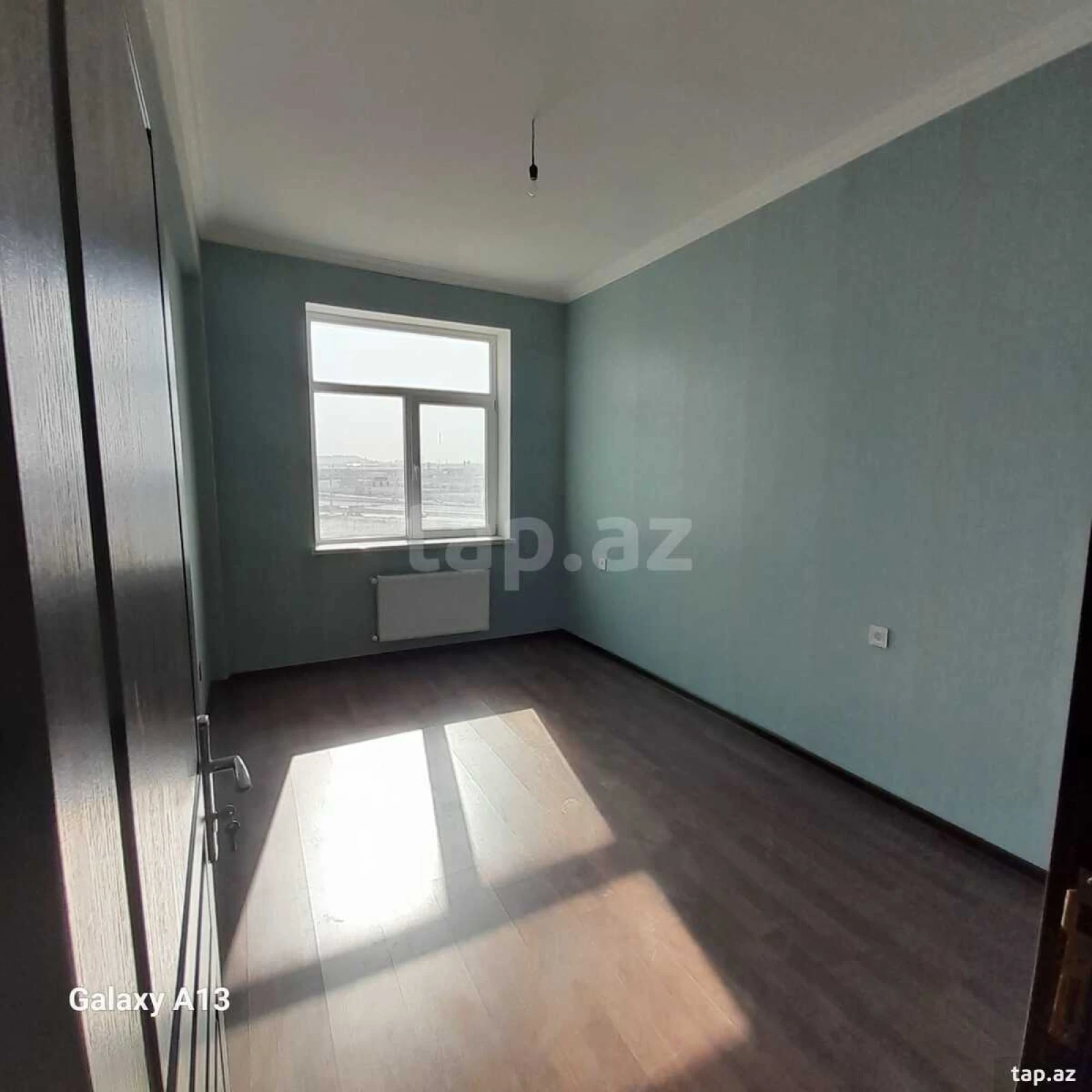 Satılır 3 otaqlı yeni tikili 77 m²