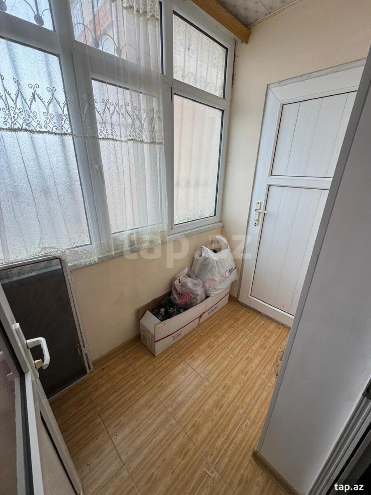 Satılır 2 otaqlı mənzil 54 m²