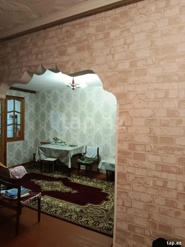 Satılır 2 otaqlı mənzil 45 m²