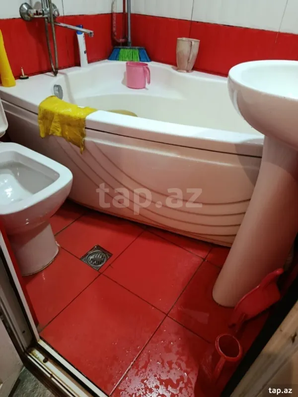Satılır 2 otaqlı mənzil 45 m²
