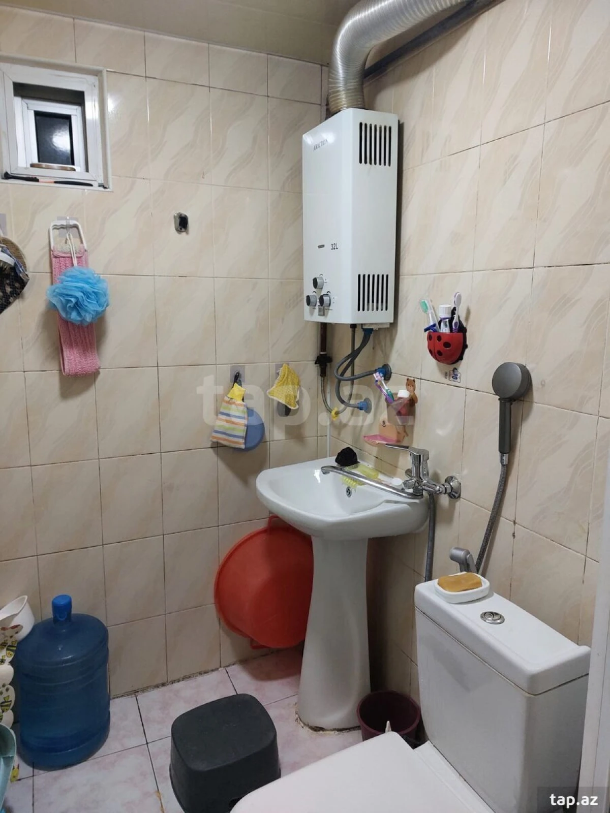 Satılır 2 otaqlı mənzil 43.2 m²