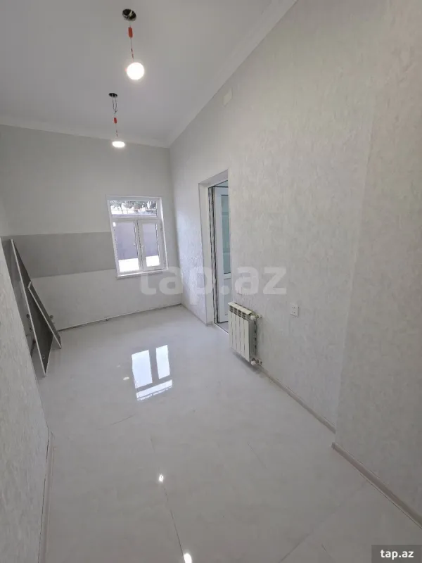 Satılır 4 otaqlı həyət evi