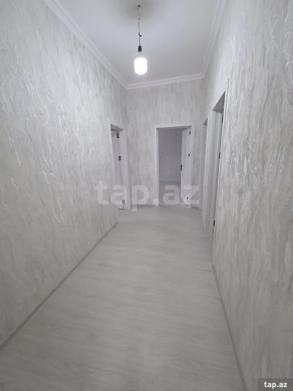 Satılır 4 otaqlı həyət evi