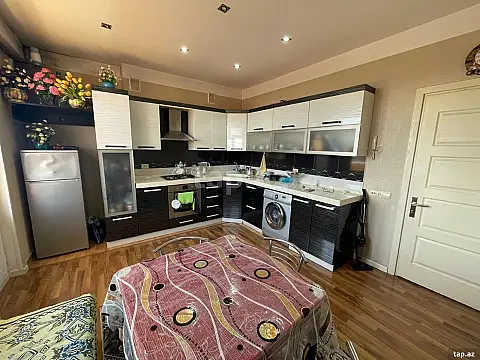 Kirayə verilir 1 otaqlı yeni tikili 65.2 m²