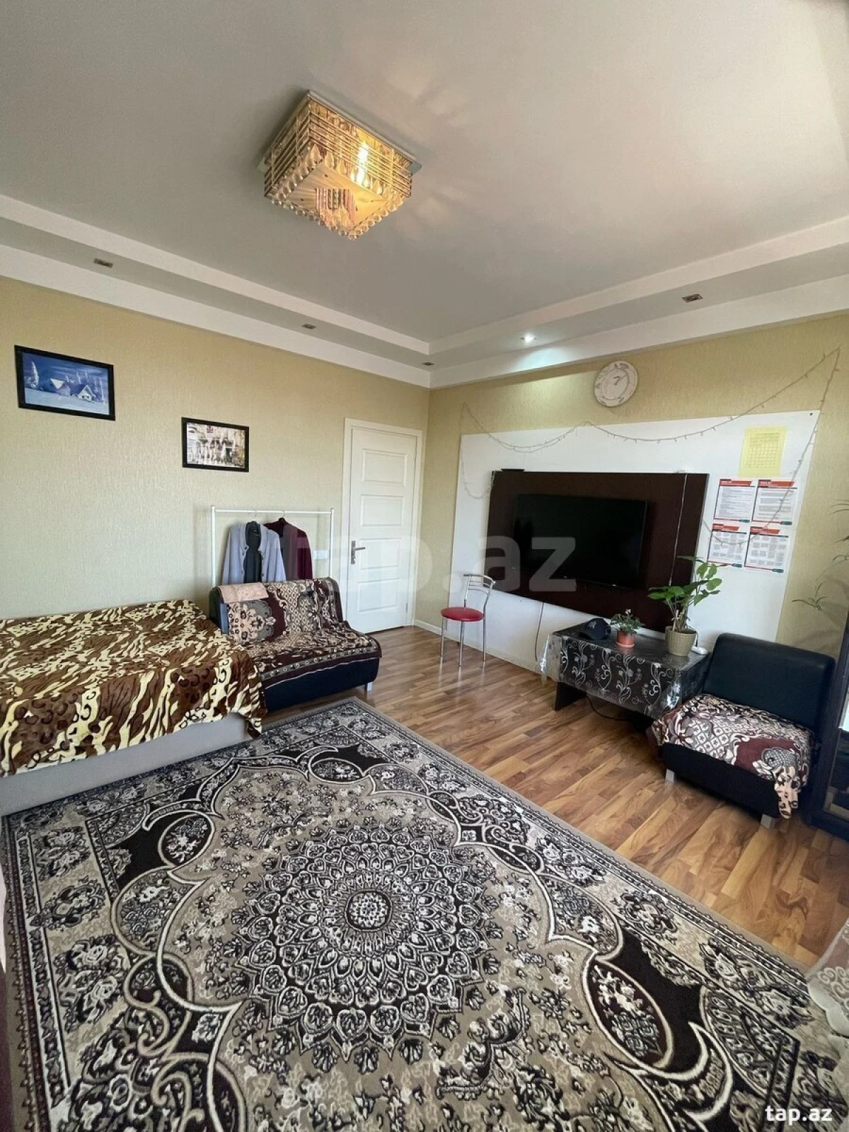 Kirayə verilir 1 otaqlı yeni tikili 65.2 m²