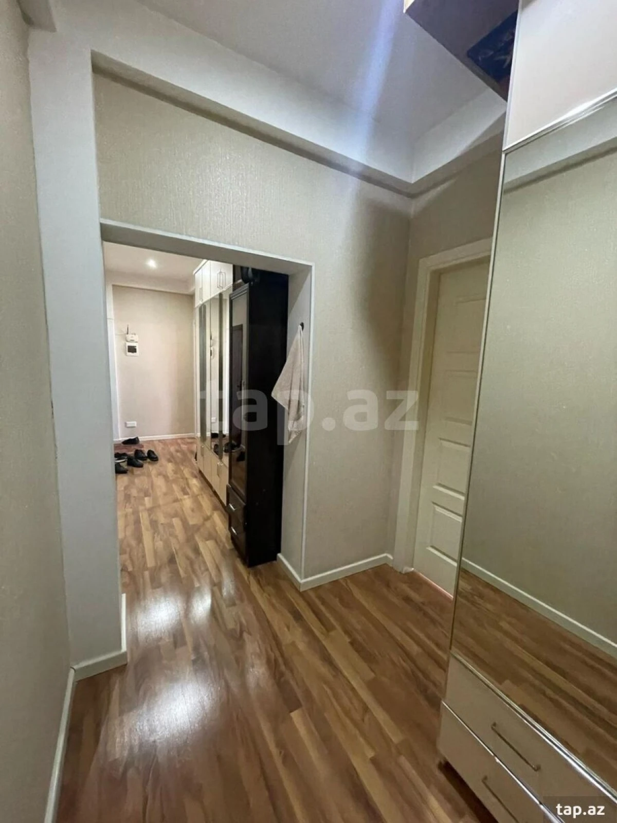 Kirayə verilir 1 otaqlı yeni tikili 65.2 m²