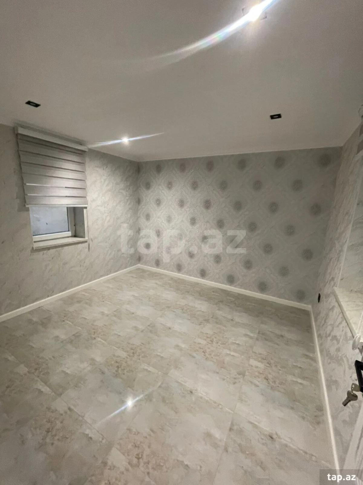 Satılır 5 otaqlı həyət evi