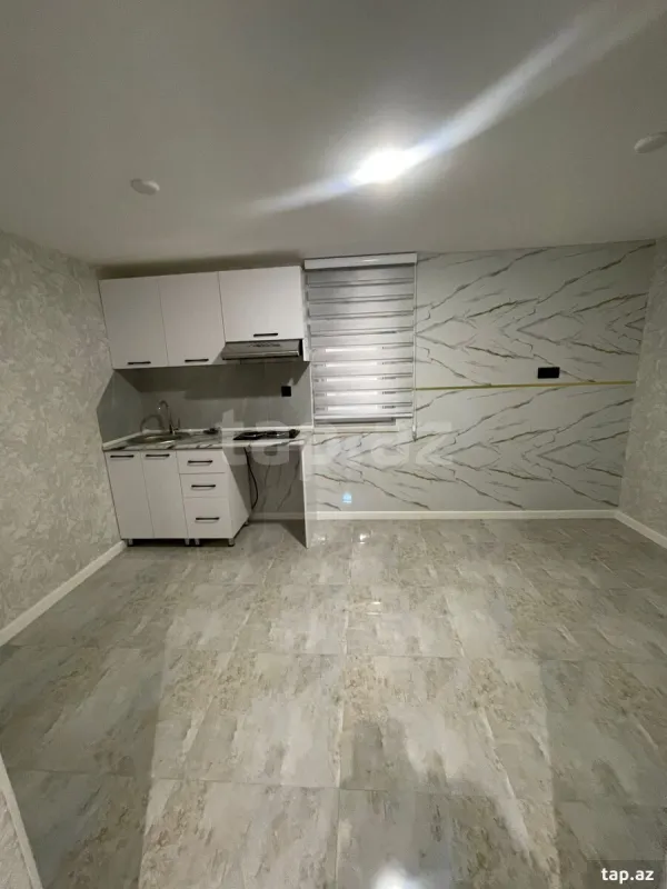 Satılır 5 otaqlı həyət evi