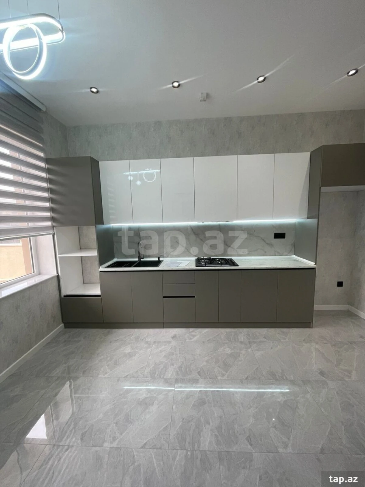 Satılır 5 otaqlı həyət evi