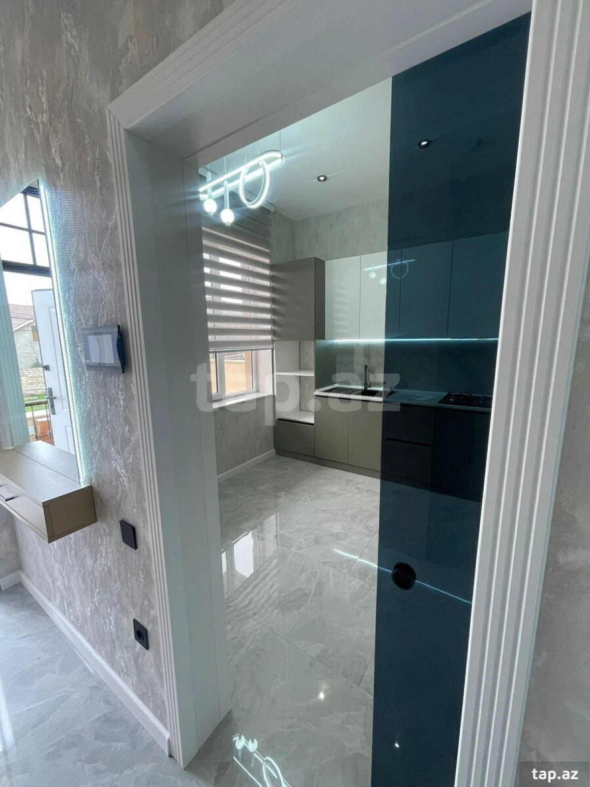 Satılır 5 otaqlı həyət evi