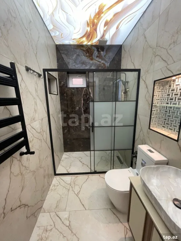 Satılır 4 otaqlı həyət evi