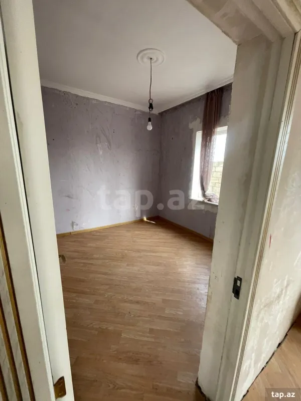 Satılır 3 otaqlı həyət evi