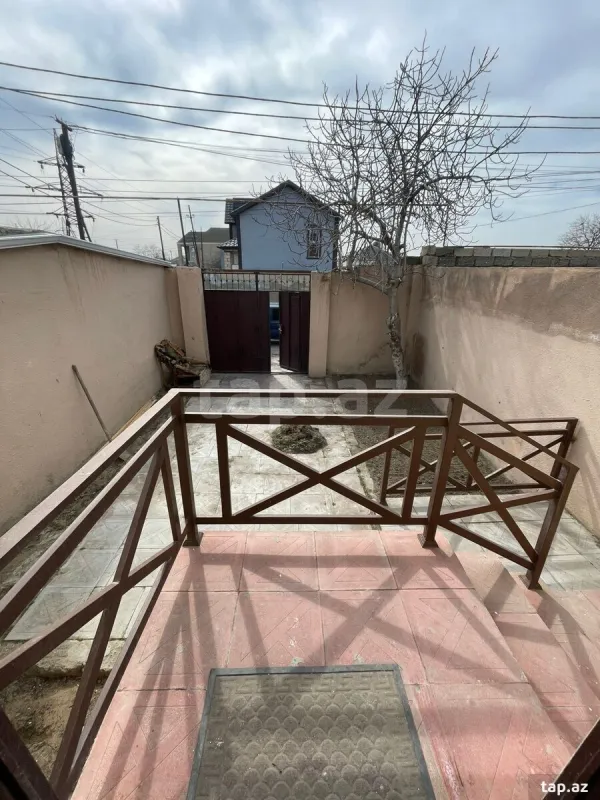 Satılır 3 otaqlı həyət evi