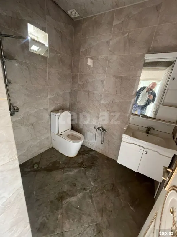 Satılır 3 otaqlı həyət evi