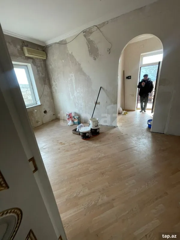 Satılır 3 otaqlı həyət evi