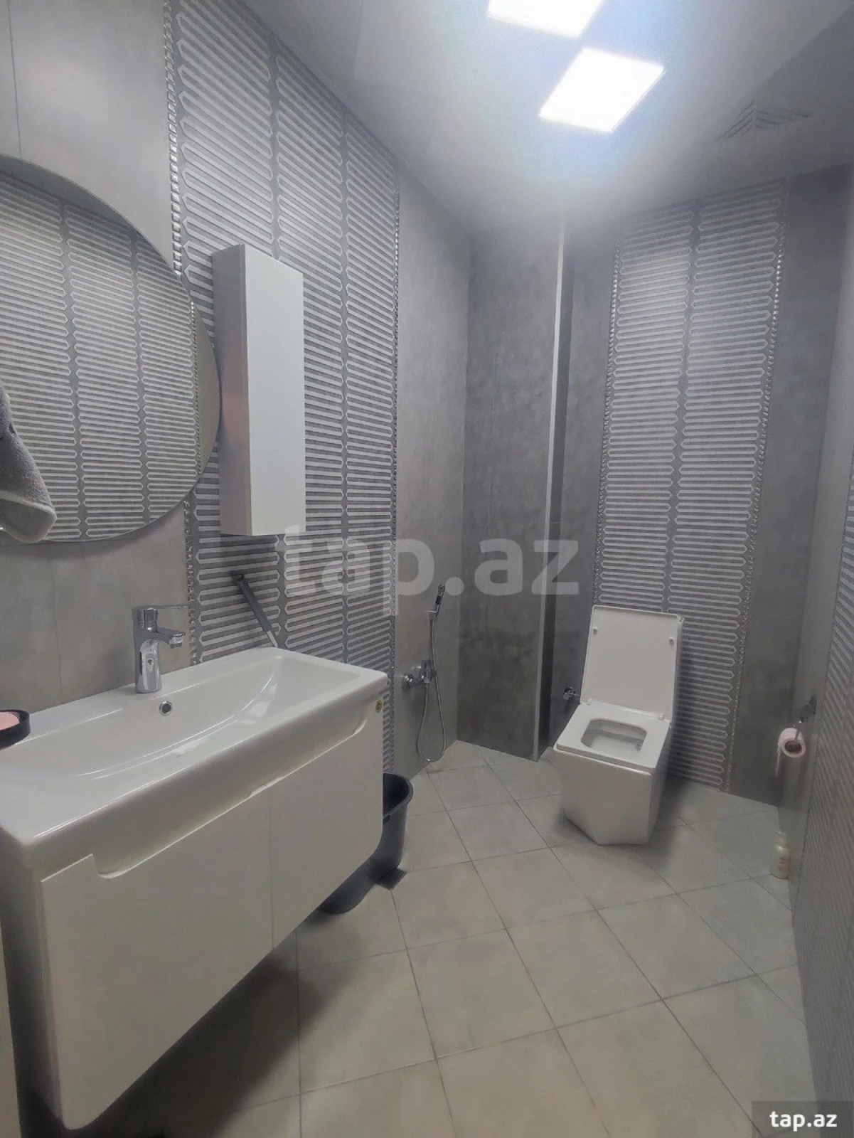 Kirayə verilir 2 otaqlı yeni tikili 92 m²