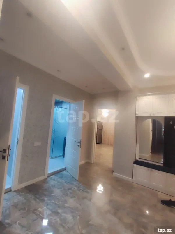 Kirayə verilir 2 otaqlı yeni tikili 92 m²