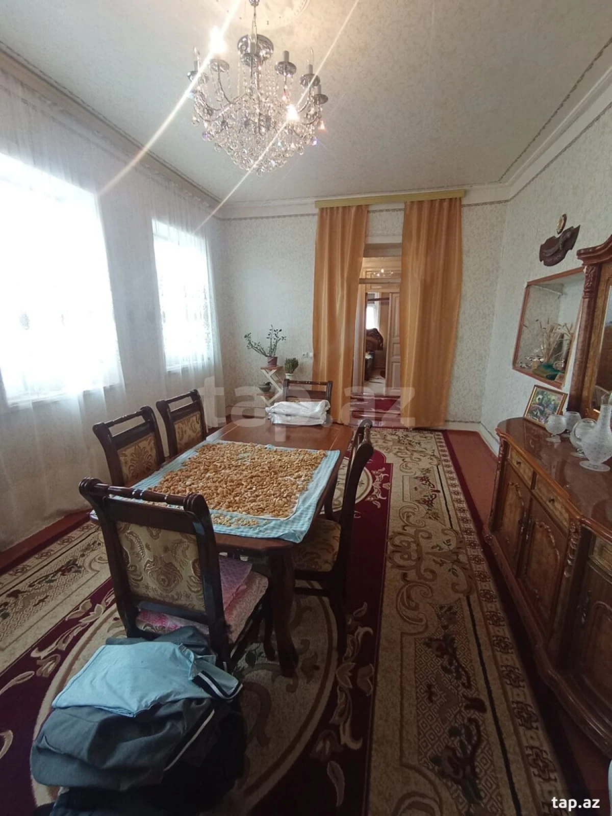 Satılır 5 otaqlı həyət evi