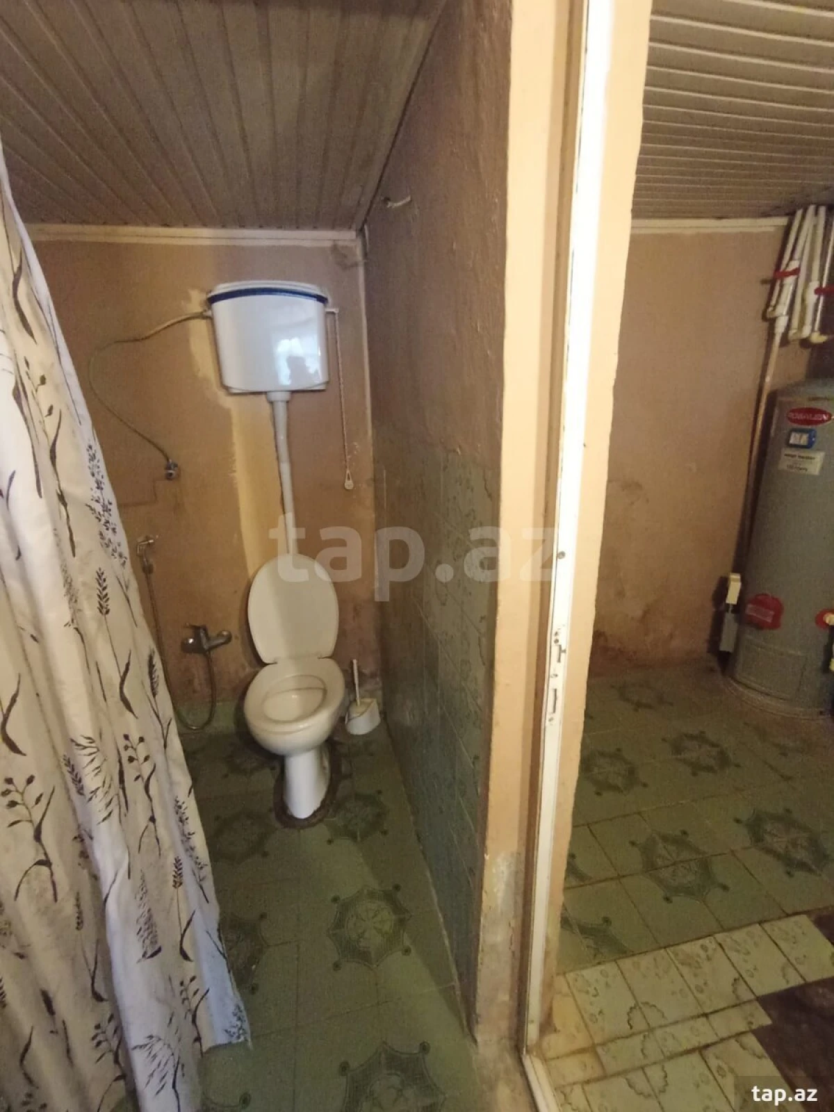 Satılır 5 otaqlı həyət evi