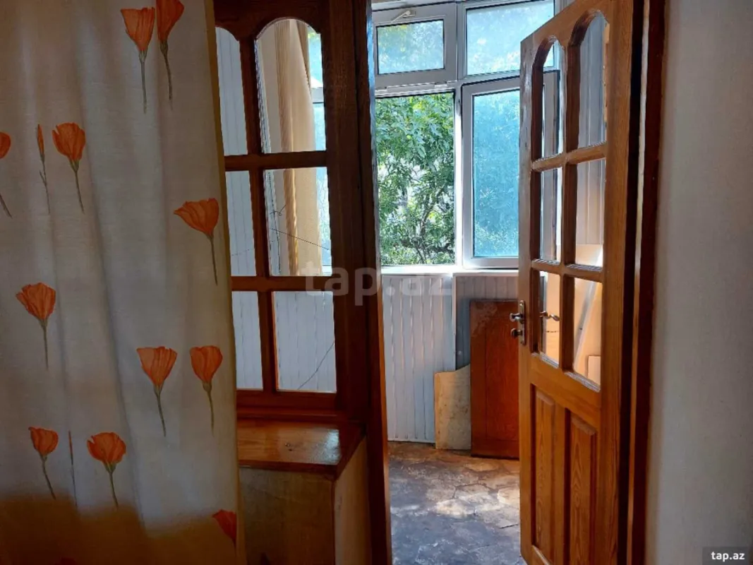 Kirayə verilir 3 otaqlı yeni tikili 70 m²